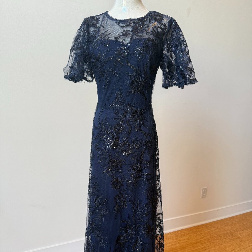 NWT Formal Lace & Sequin Overlay Mother of Bride Bridesmaid gown dress, Small
